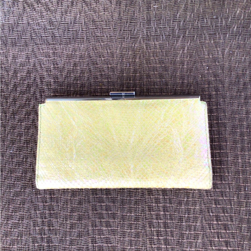 Abas Green Snake Leather Clutch Wallet